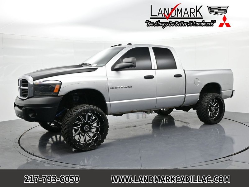 2004 Dodge Ram 2500 Pickup Laramie's photo