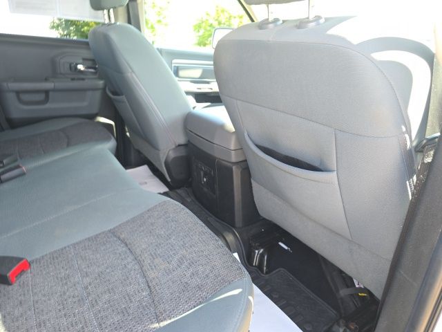 2018 Ram 1500 SLT photo 29