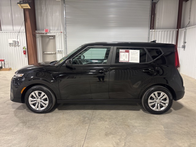 2022 Kia Soul LX photo 3