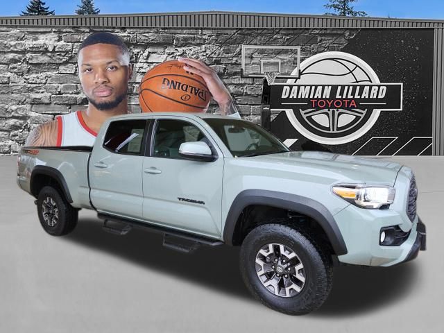 2022 Toyota Tacoma TRD Off Road's photo