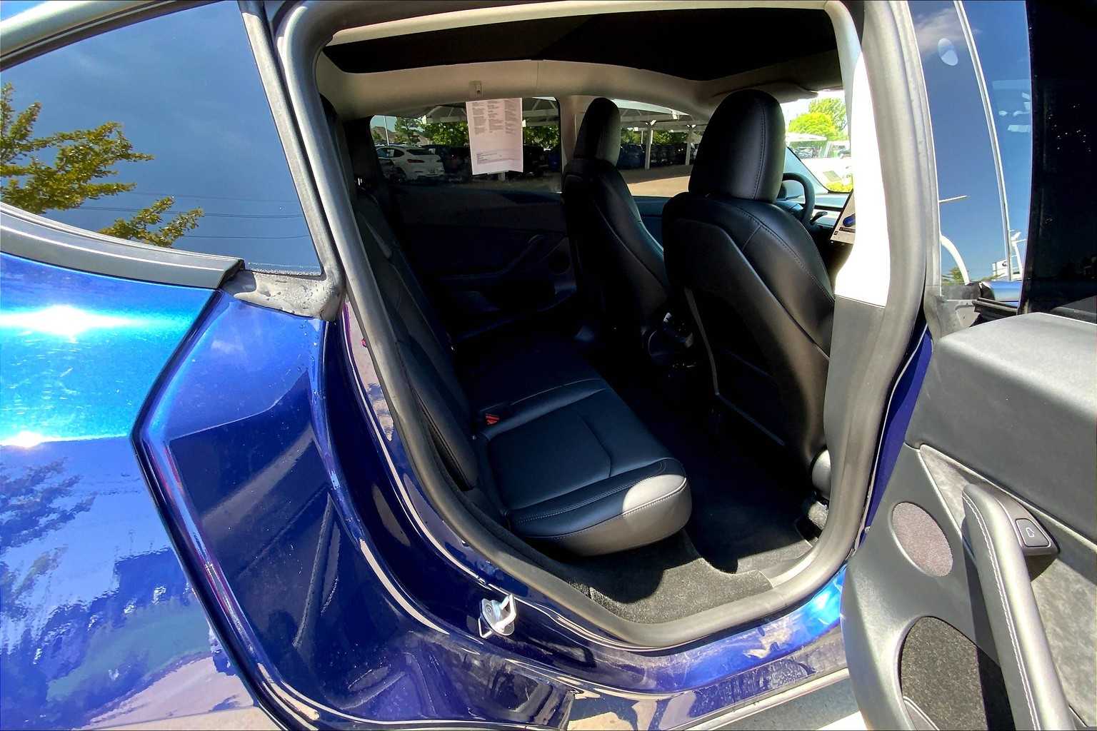 2024 Tesla Model Y Performance photo 18