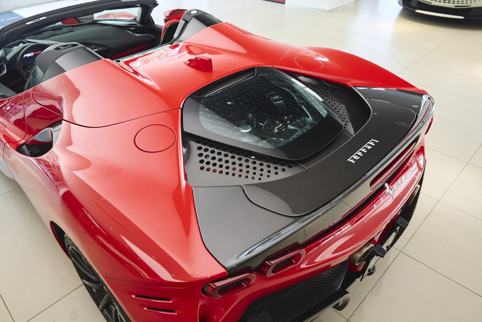 2022 Ferrari SF90 Spider Assetto Fiorano photo 17