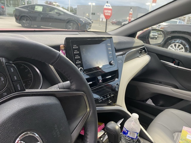 2024 Toyota Camry SE photo 4