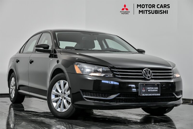 2014 Volkswagen Passat S