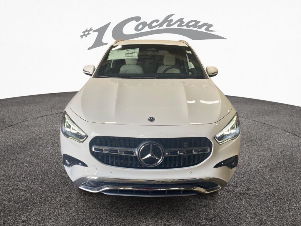 2025 Mercedes Benz GLA 250 4MATIC photo 2