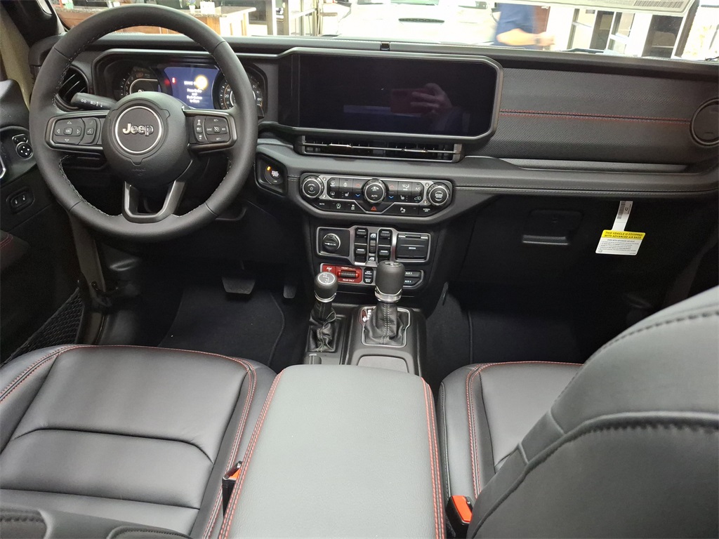 2025 Jeep Wrangler Rubicon photo 16