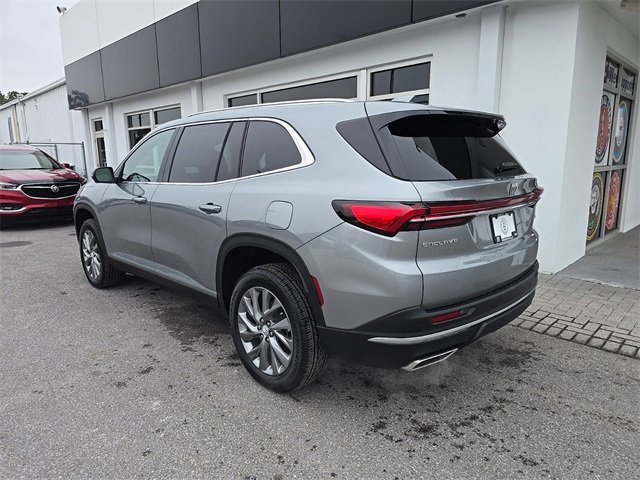 2025 Buick Enclave Preferred photo 3