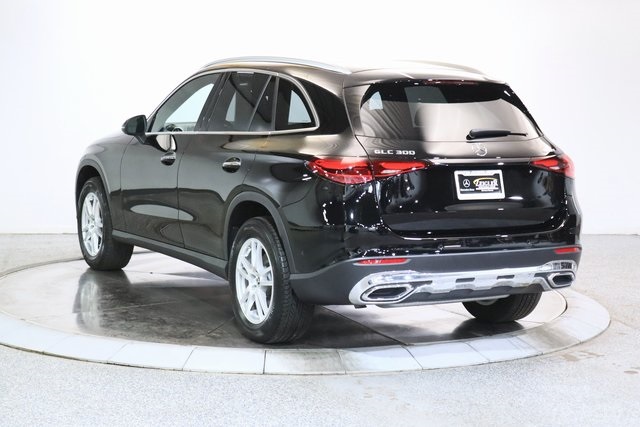 2023 Mercedes Benz GLC 300 4MATIC photo 3