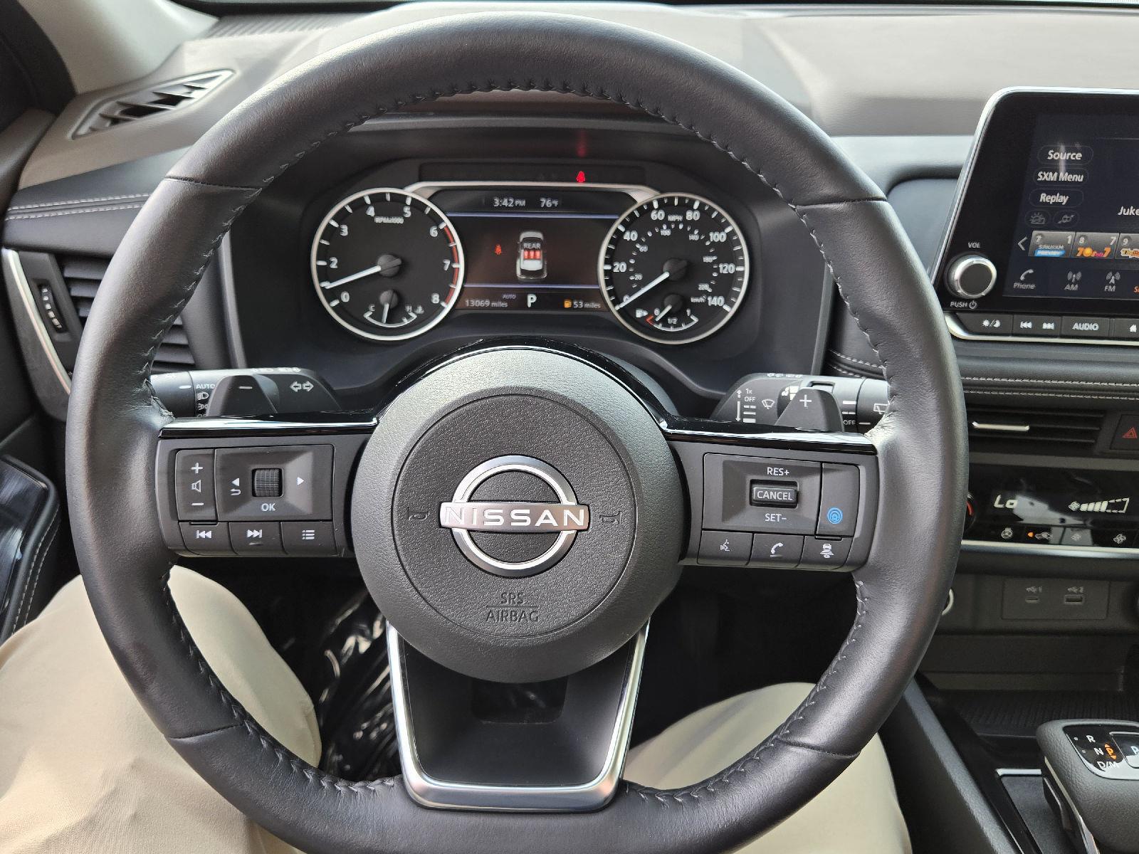 2023 Nissan Rogue SV photo 24