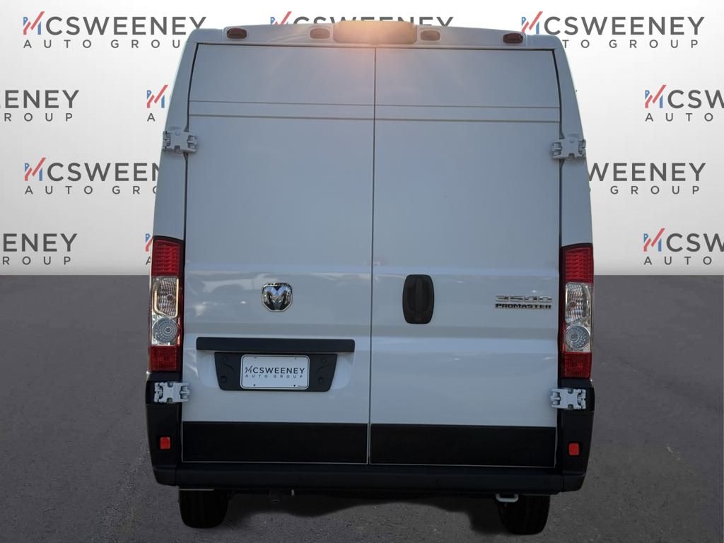 2026 Ram ProMaster 3500 photo 3