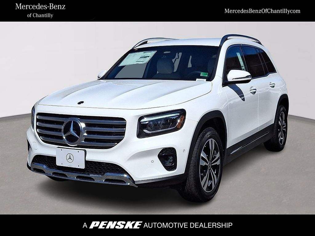 2025 Mercedes-Benz GLB Base's photo