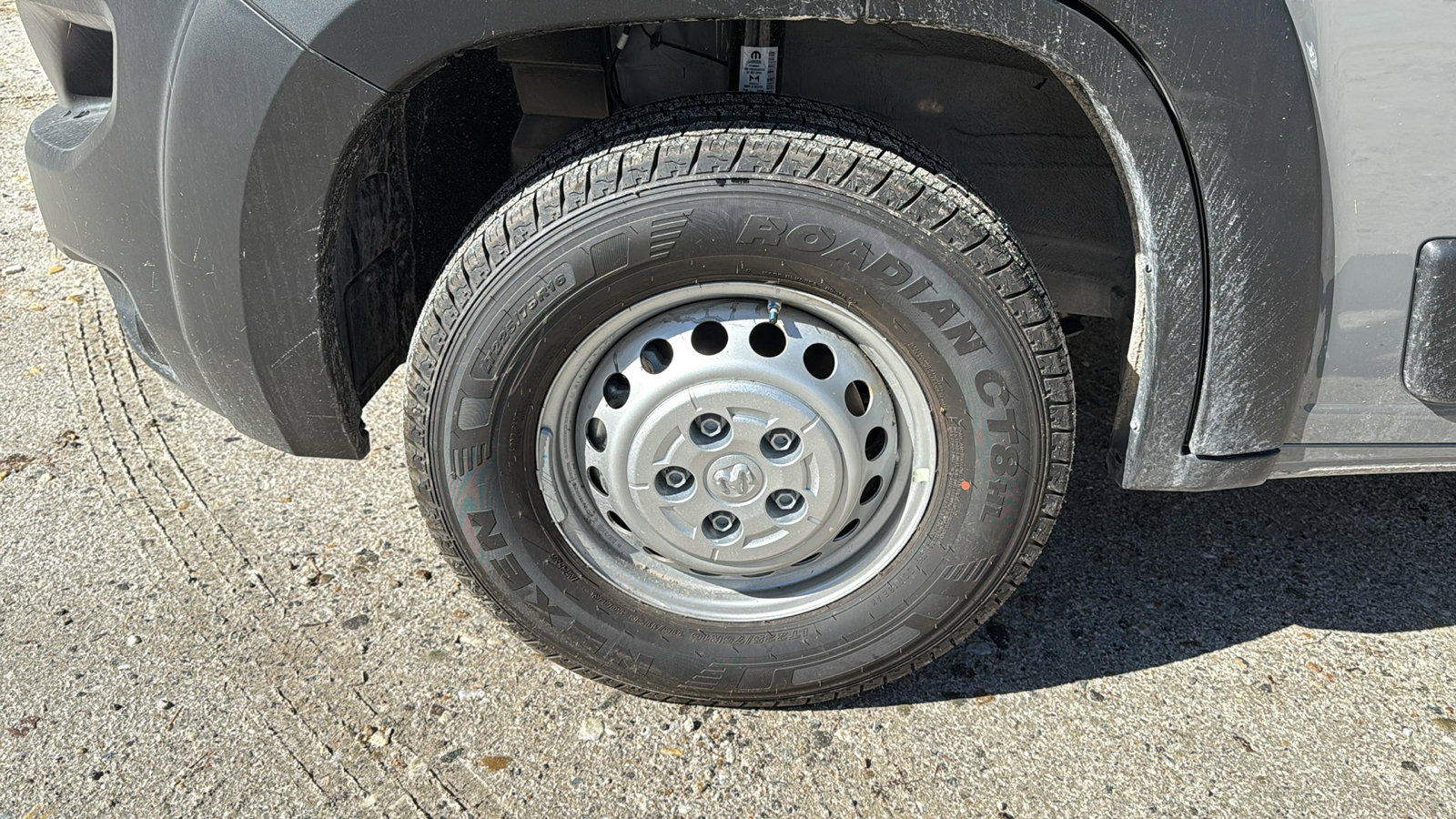 2026 Ram ProMaster 2500 photo 4