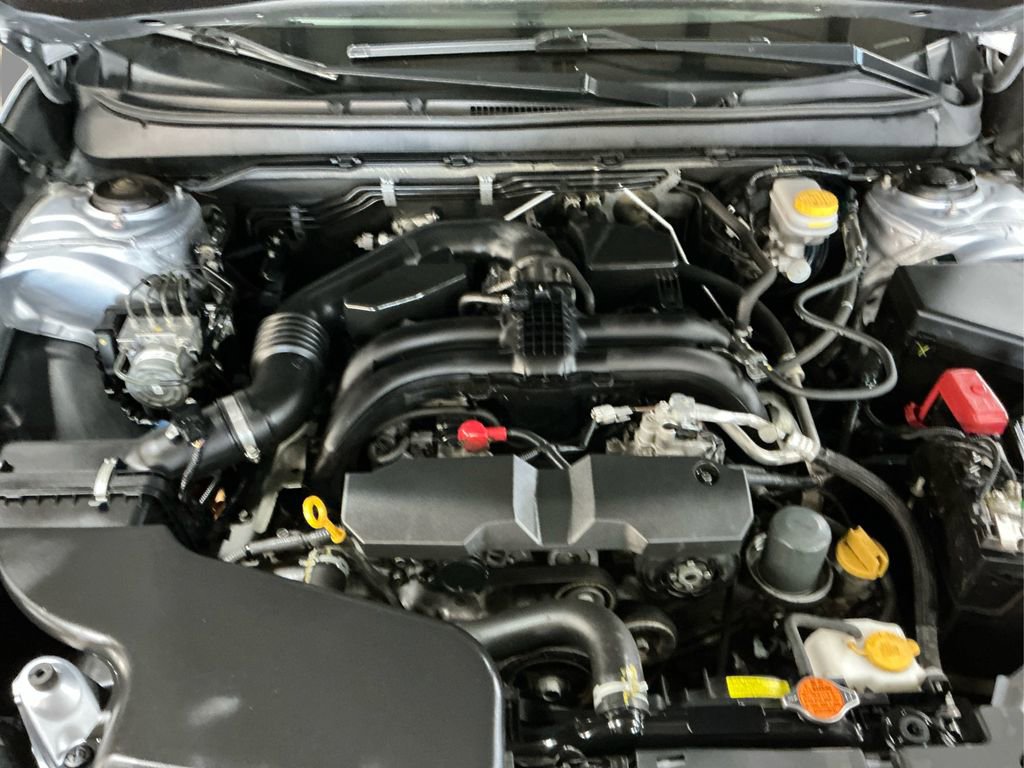 2015 Subaru Legacy 2.5i photo 11