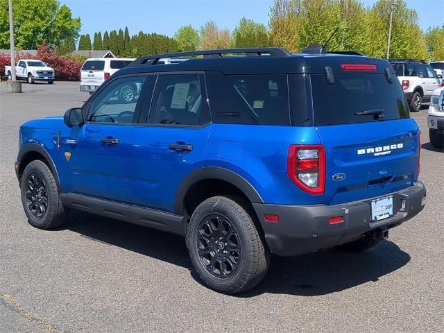 2025 Ford Bronco Sport Badlands photo 2