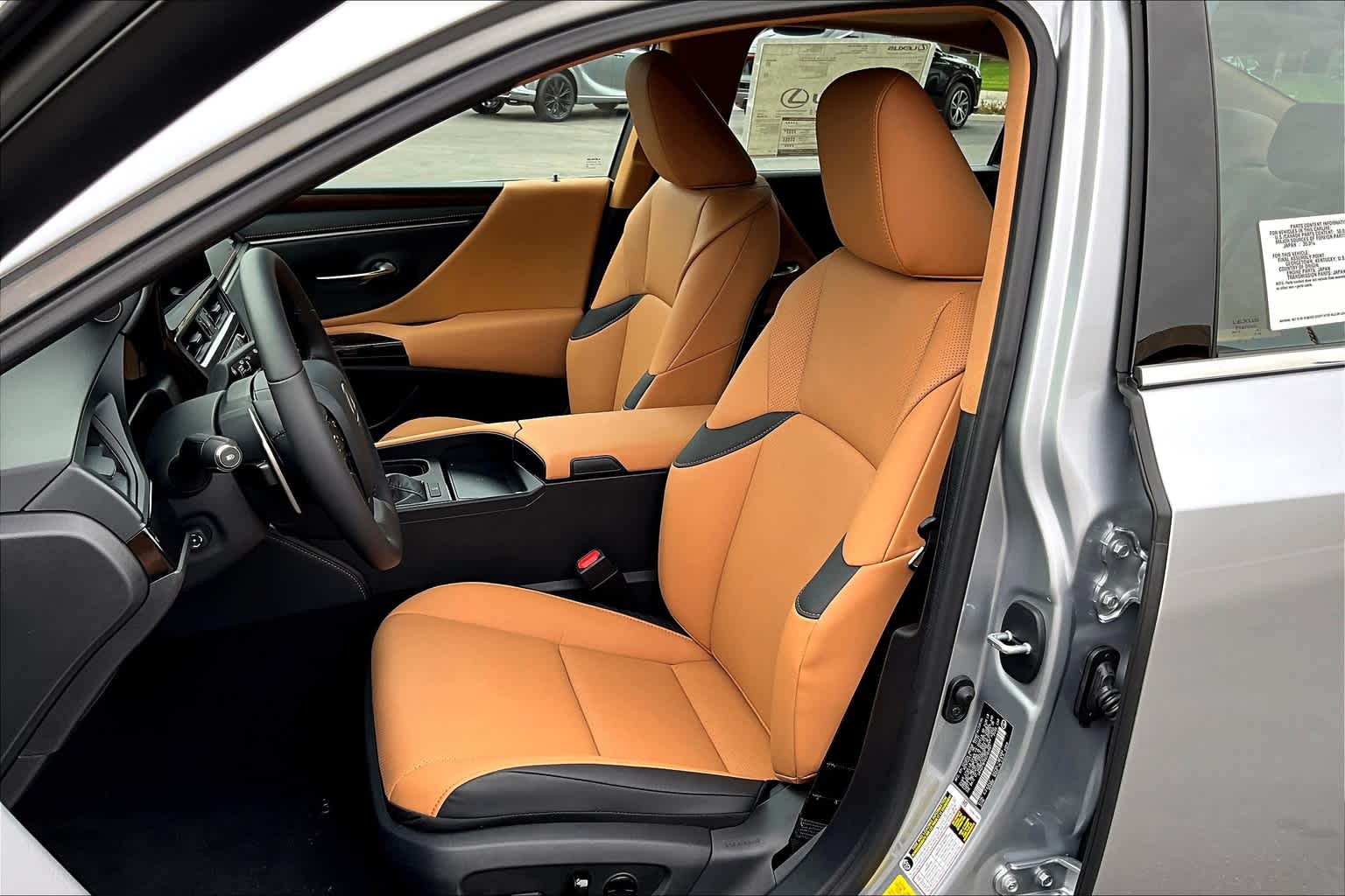 2025 Lexus ES 350 photo 15