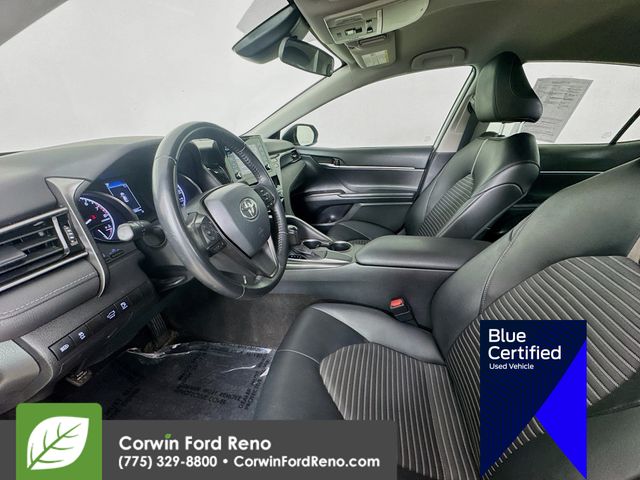 2021 Toyota Camry SE photo 17
