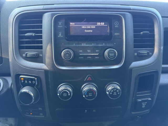 2019 Ram 1500 Classic Tradesman photo 2