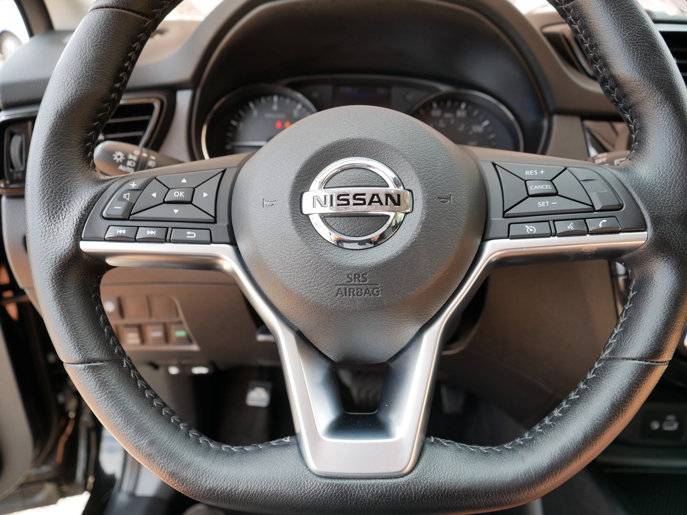 2022 Nissan Rogue Sport SV photo 25