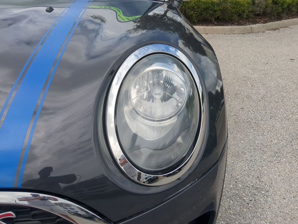 2018 Mini Cooper Base S photo 10