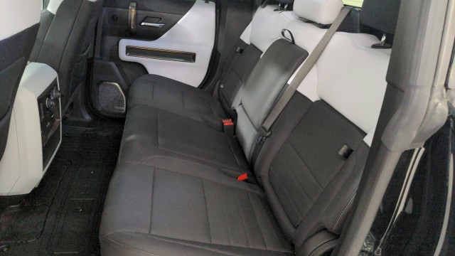 Used 2025 Void Black GMC 2X image 26