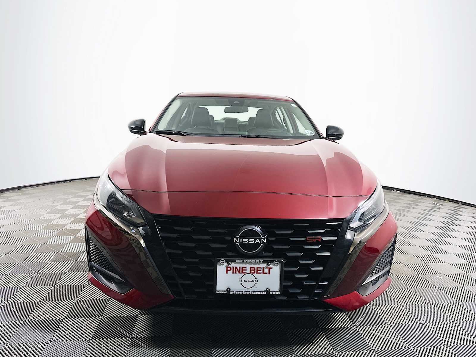 2023 Nissan Altima 2.5 SR photo 2