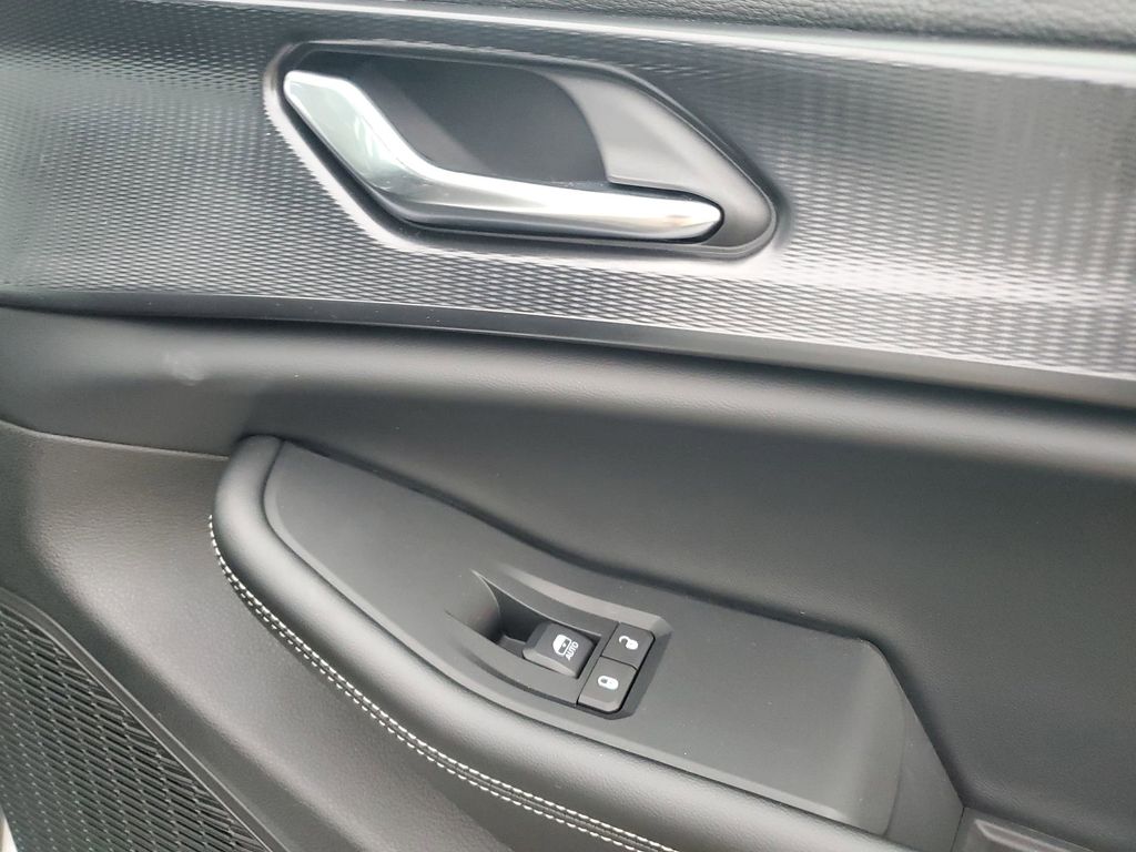 2025 Jeep Grand Cherokee Laredo Altitude photo 43