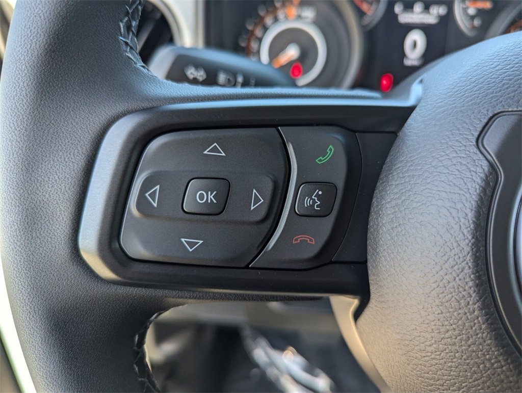 2025 Jeep Gladiator Sport S photo 16