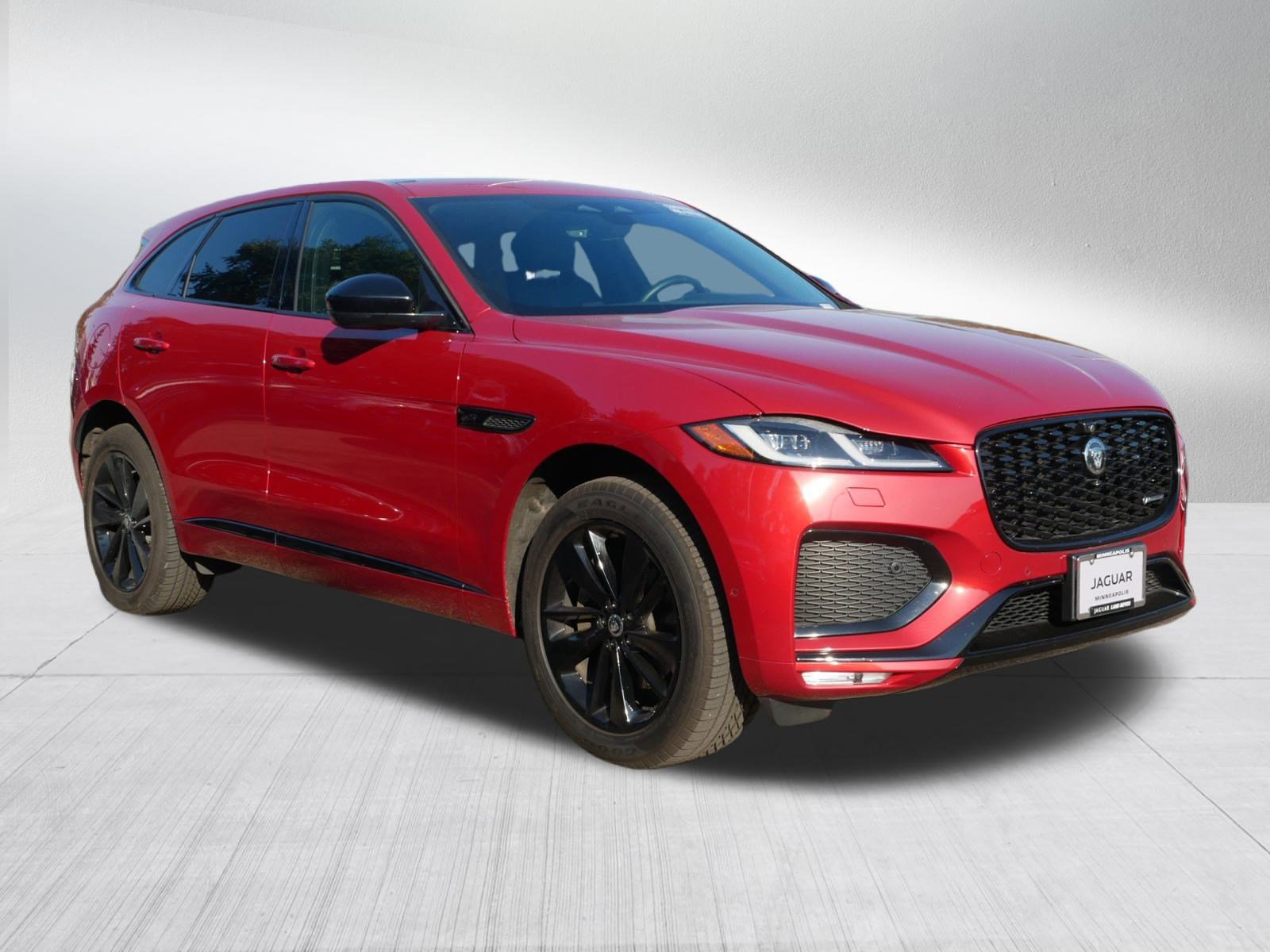 2025 Jaguar F-PACE P250 R-Dynamic S photo 3