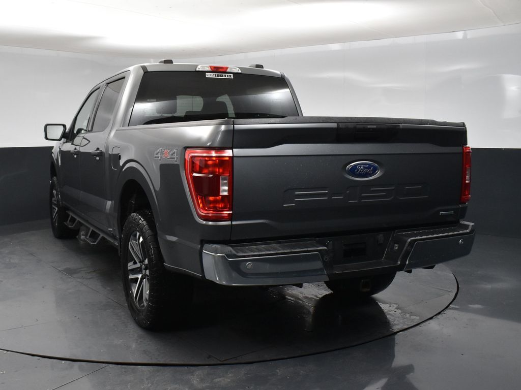 2021 Ford F-150 XLT photo 3