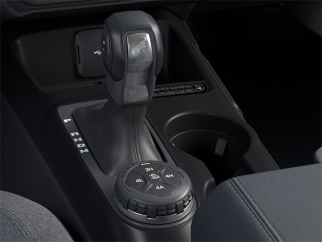 2025 Ford Bronco Base photo 16