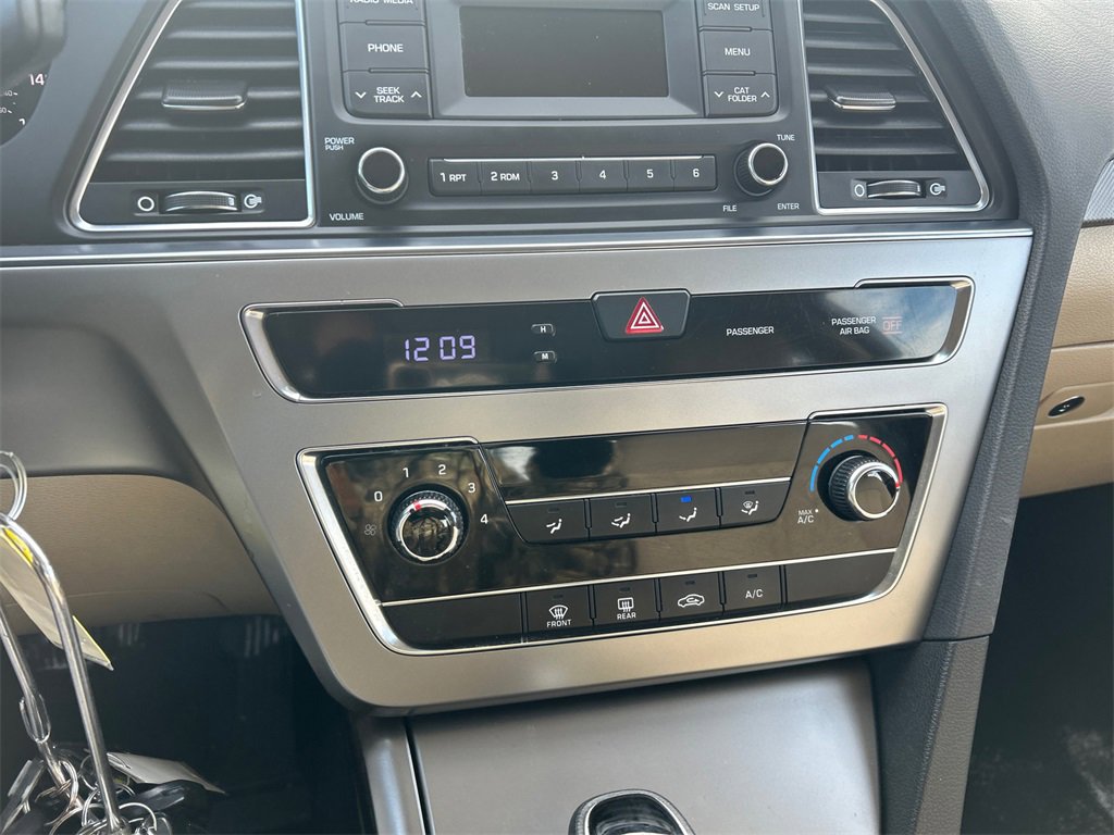 2017 HYUNDAI SONATA - Image 22