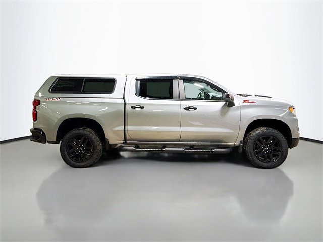 2023 Chevrolet Silverado 1500 LT Trail Boss photo 2