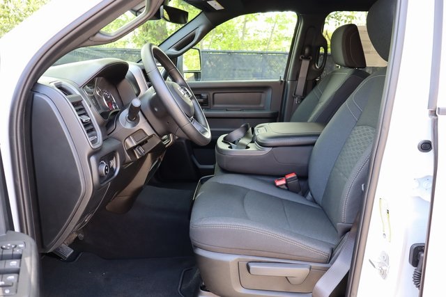 2025 Ram 3500 Tradesman photo 11
