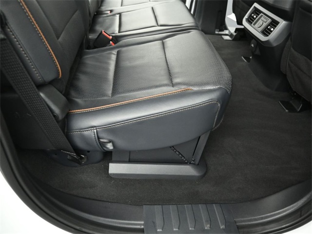 2025 FORD F-250 - Image 26