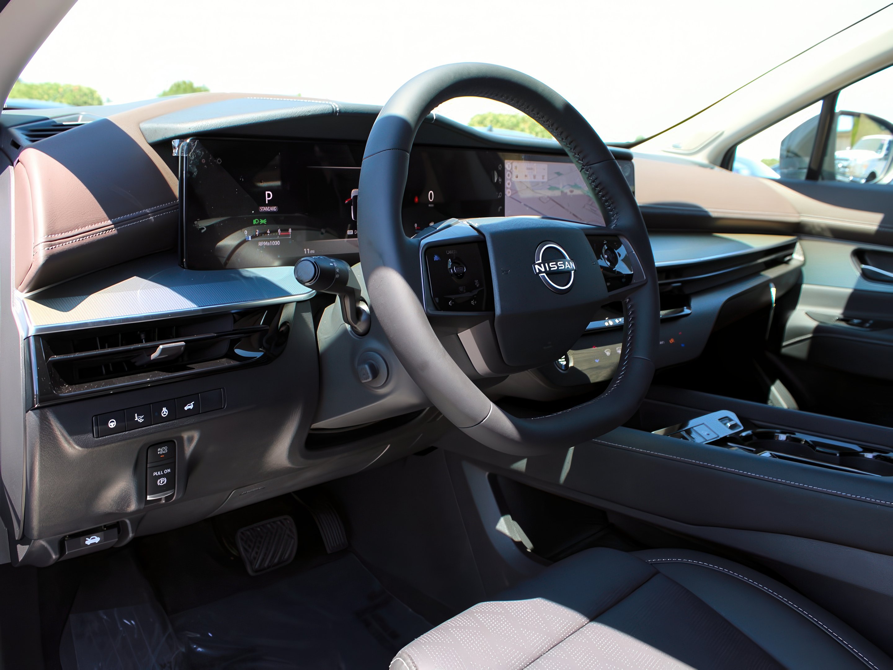2025 Nissan Murano Platinum photo 13