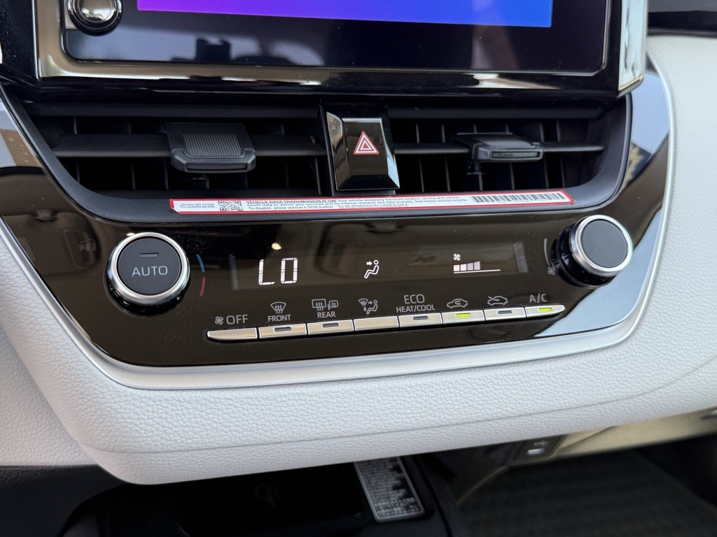 2025 Toyota Corolla LE photo 23