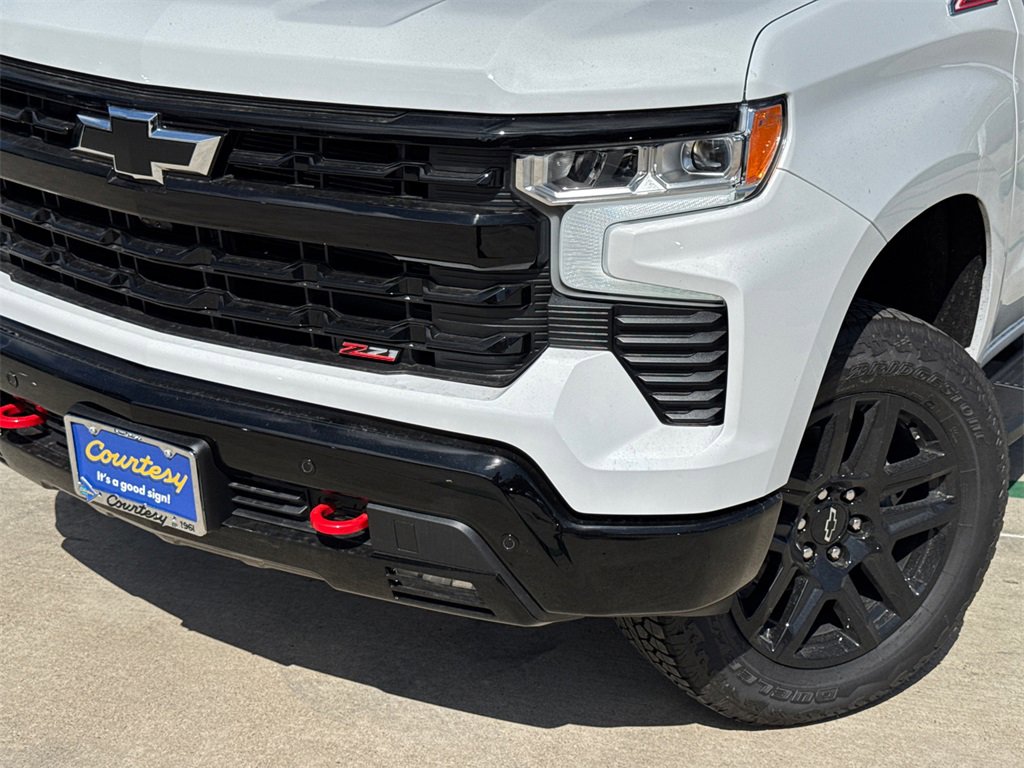 2026 Chevrolet Silverado 1500 LT Trail Boss photo 2