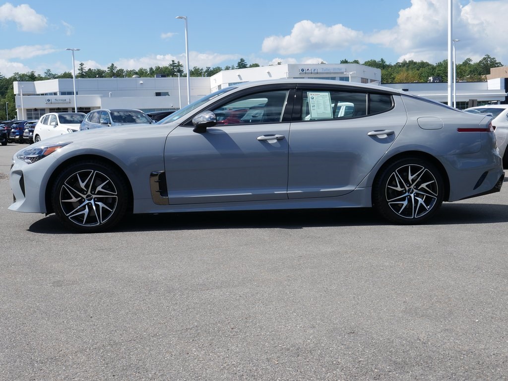2022 Kia Stinger GT-Line photo 4