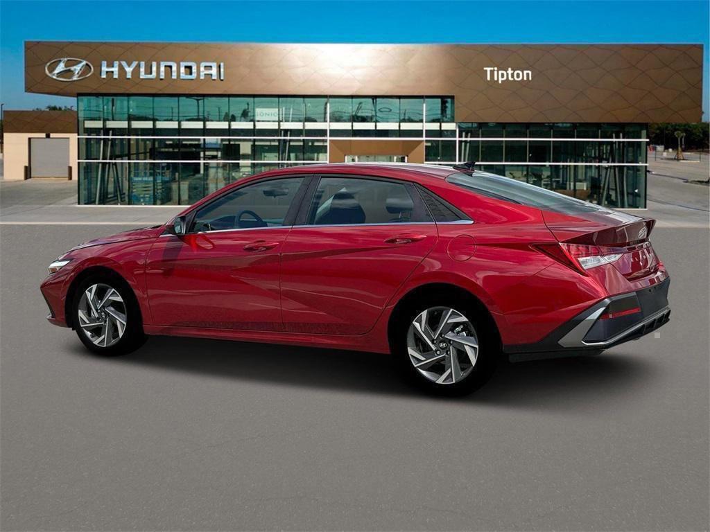 2025 Hyundai Elantra SEL Convenience photo 4