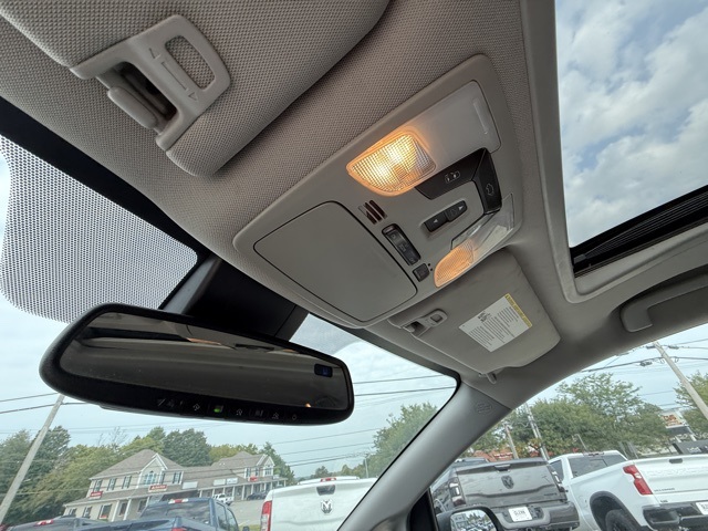 2019 Toyota Sienna XLE photo 20