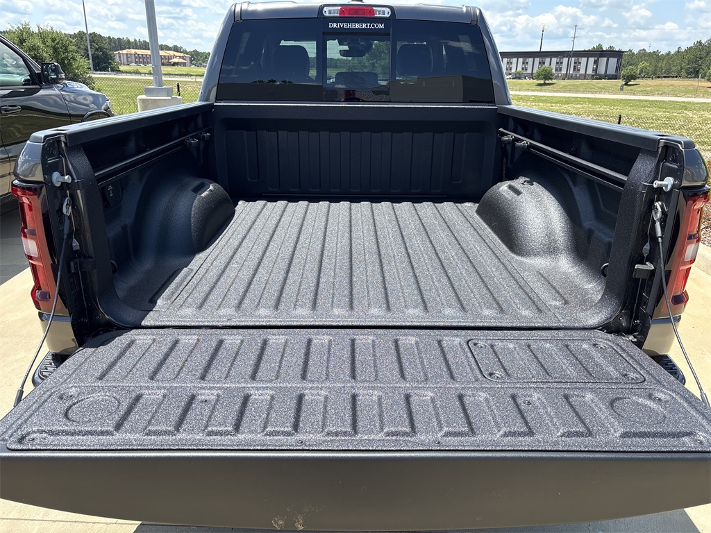 2025 Ram 1500 Laramie photo 10