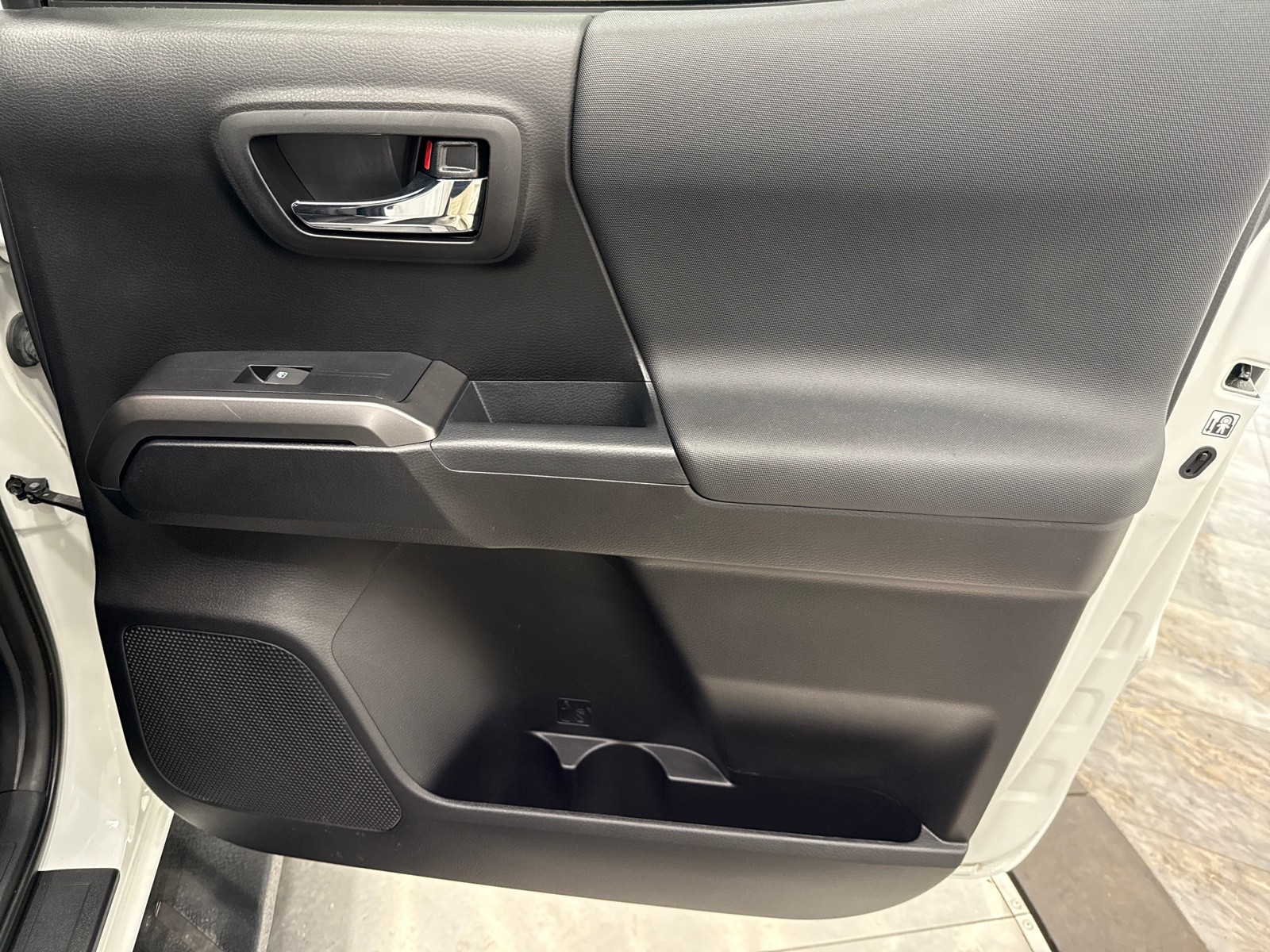 2019 Toyota Tacoma TRD Pro 4x4 V6 photo 35