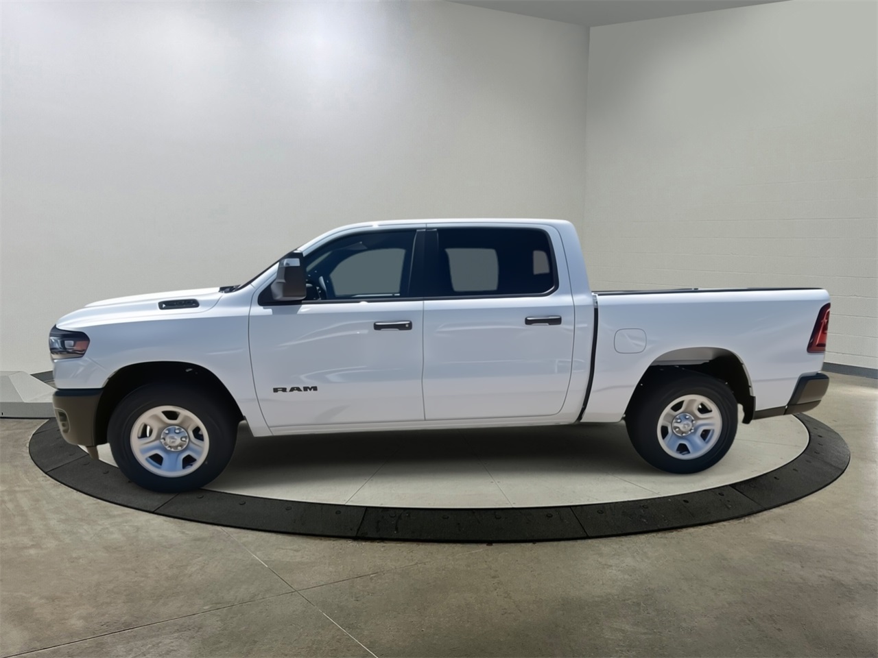 2025 Ram 1500 Tradesman photo 5