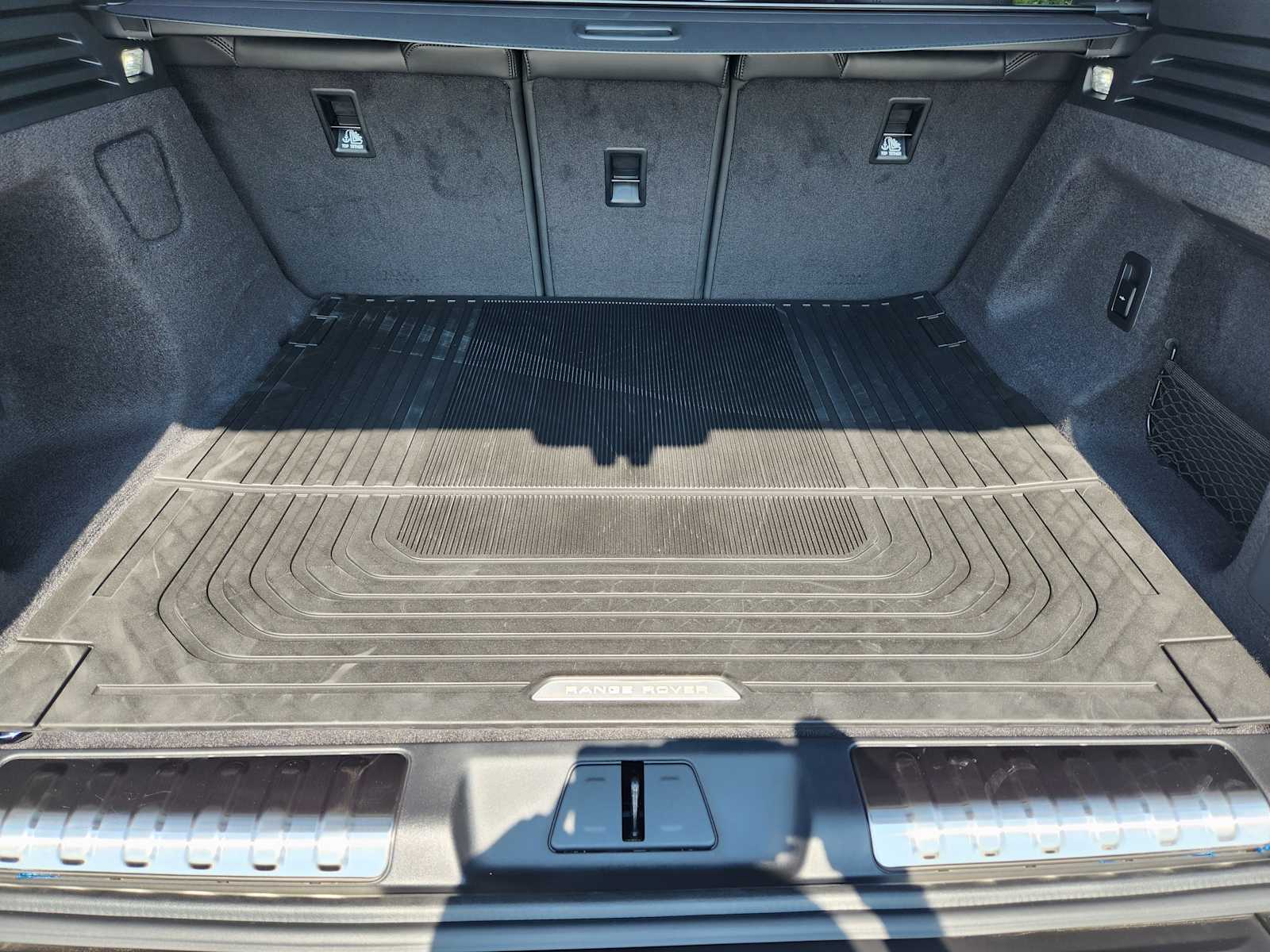 2025 Land Rover Range Rover Sport SE photo 28