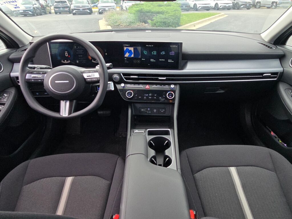 2024 Hyundai Sonata SEL photo 16