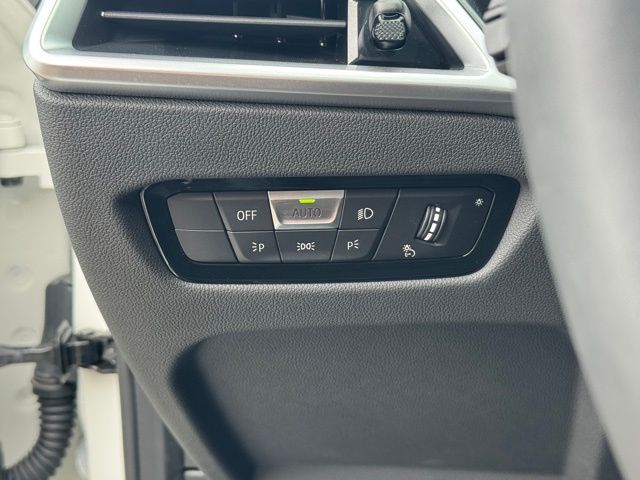 2025 Bmw 330i xDrive photo 11
