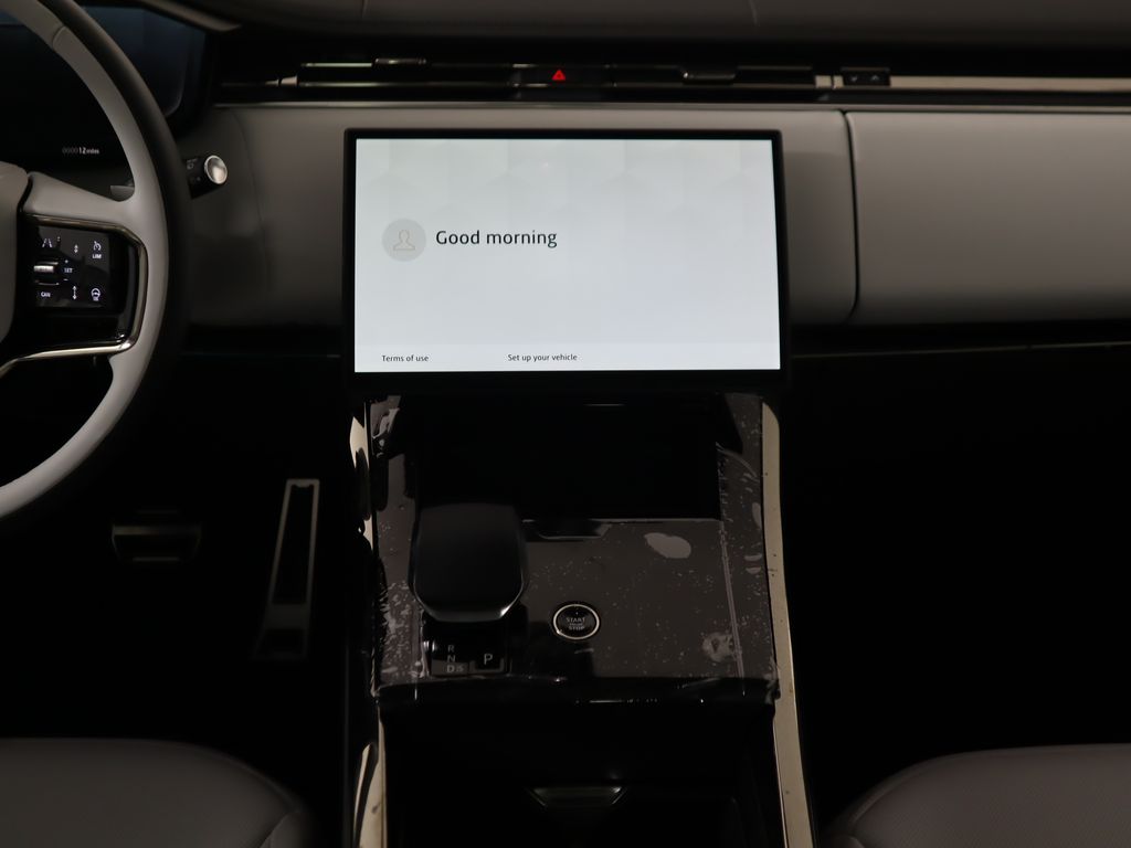 2025 Land Rover Range Rover Sport SE photo 14