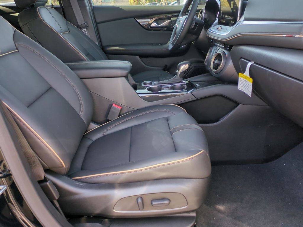 2025 Chevrolet Blazer Premier photo 27