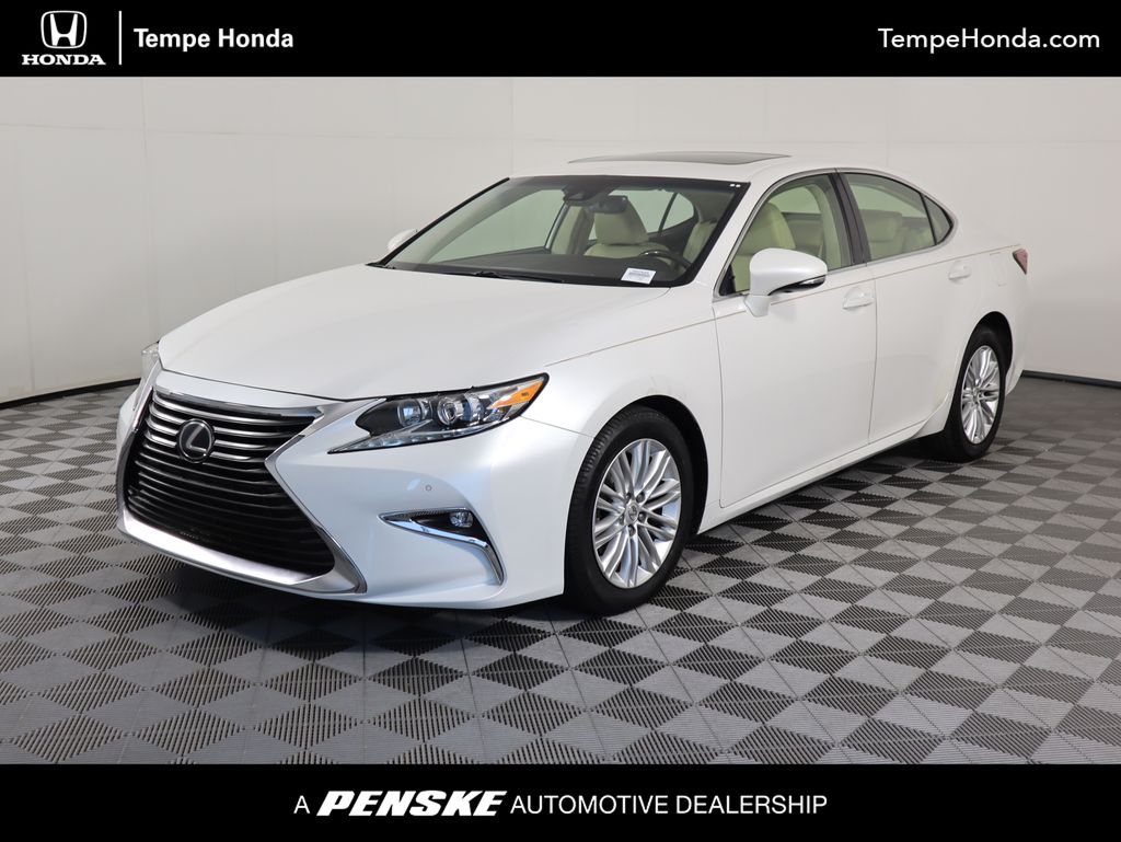 2017 Lexus ES 350's photo