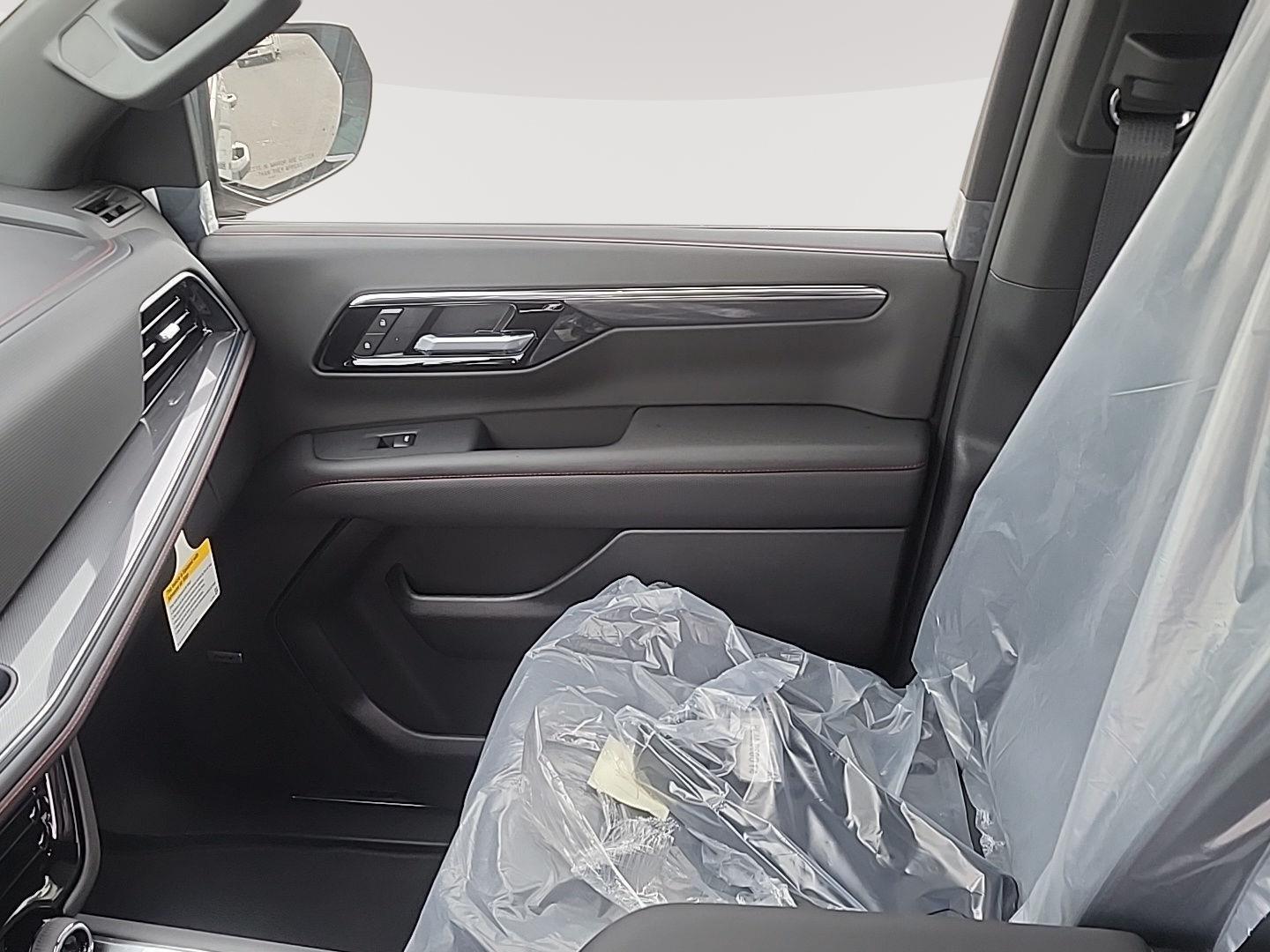 2026 Chevrolet Tahoe RST photo 19